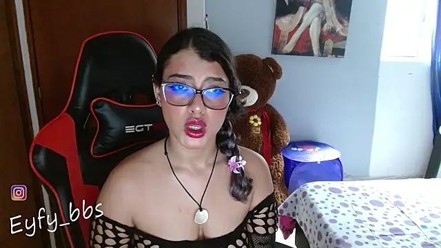 Snapshot of Eyfy_bbs chatting on 7, 2, 2025 Eyfy bbs online show from 7, 2, 2025