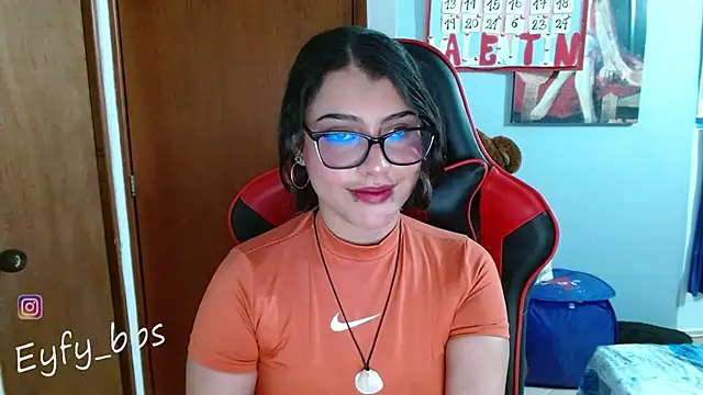 Snapshot of Eyfy_bbs chatting on 10, 3, 2025 Eyfy bbs online show from 10, 3, 2025