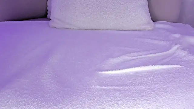 cutte hanna18 online show from 16, 4, 2026