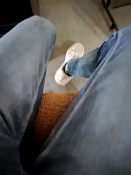 08uhj online show from 25, 3, 2026