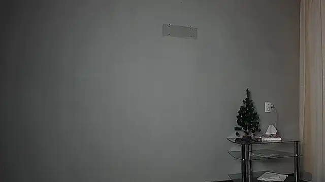 Eva Gloryy online show from 10, 2, 2025