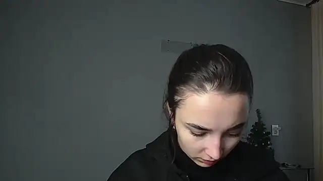 Eva Gloryy online show from 6, 1, 2026