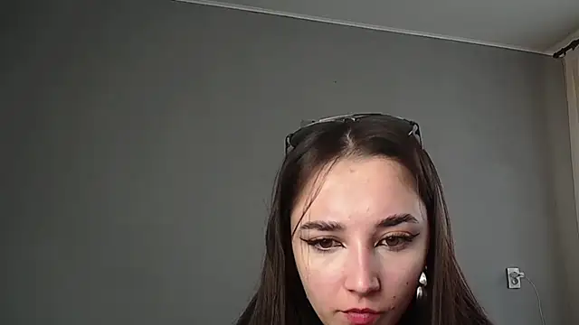 Eva Gloryy online show from 27, 2, 2026