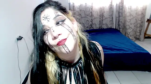 Snapshot of sharonnleon chatting on 2, 10, 2025 sharonnleon online show from 2, 10, 2025