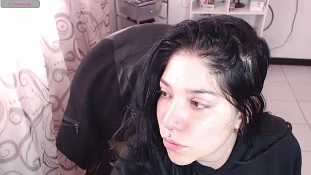 sharonnleon online show from 26, 5, 2026