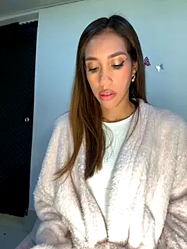 zoe storm online show from 11, 10, 2025