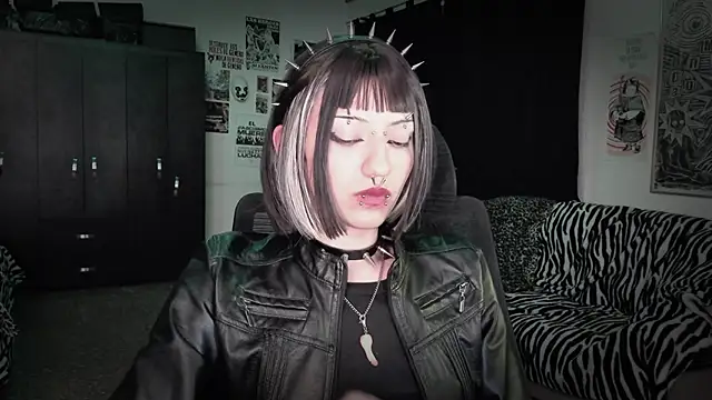 Snapshot of roxy_toxic chatting on 11, 6, 2026 roxy toxic online show from 11, 6, 2026