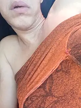 Snapshot of cinthiadelacastro chatting on 30, 10, 2025 cinthiadelacastro online show from 30, 10, 2025