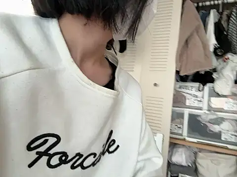 Snapshot of riri_riri_jp chatting on 23, 5, 2026 riri riri jp online show from 23, 5, 2026