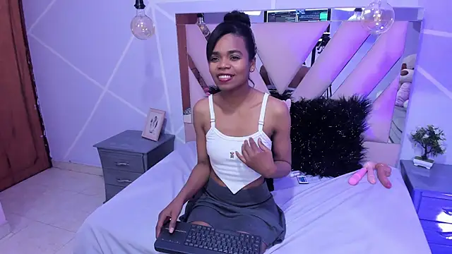 Snapshot of Gletty_noa chatting on 18, 3, 2025 Gletty noa online show from 18, 3, 2025