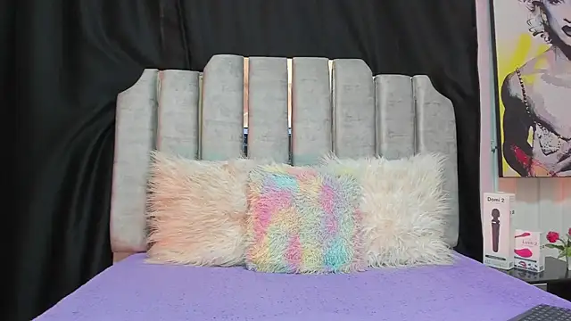 Snapshot of Gletty_noa chatting on 14, 11, 2025 Gletty noa online show from 14, 11, 2025