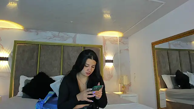 ValeriaOrtega online show from 16, 4, 2026