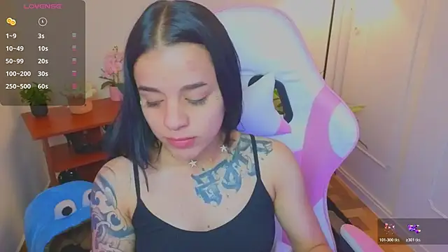 Snapshot of Nicole_Foxx_ chatting on 28, 7, 2026 Nicole Foxx online show from 28, 7, 2026