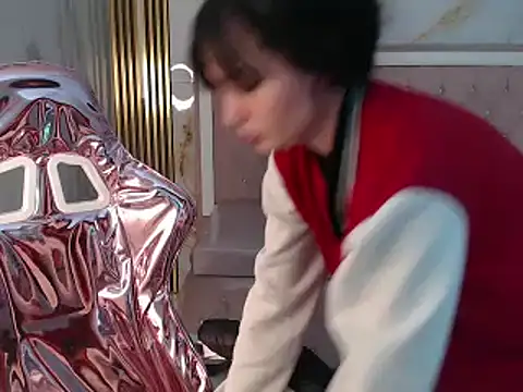 shalon diaz s online show from 4, 3, 2025