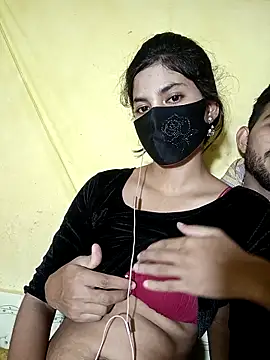 Hot couple 1 online show from 19, 10, 2025