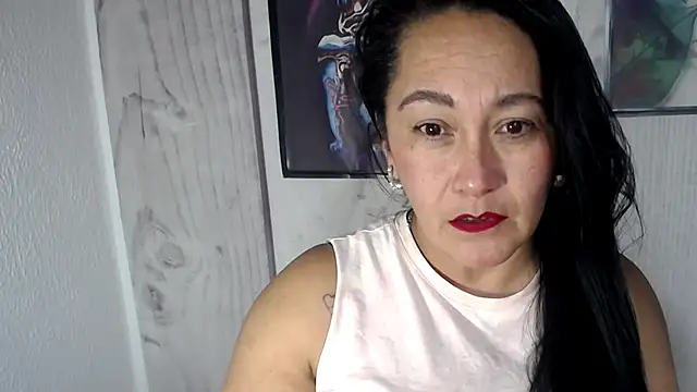 JULIANAWET69 online show from 2, 12, 2025