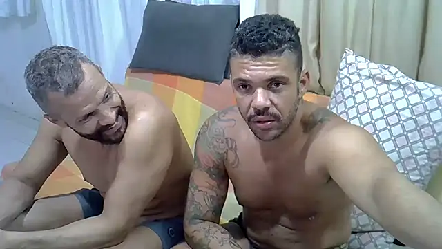 Snapshot of grossocalibre20 chatting on 2, 3, 2026 grossocalibre20 online show from 2, 3, 2026