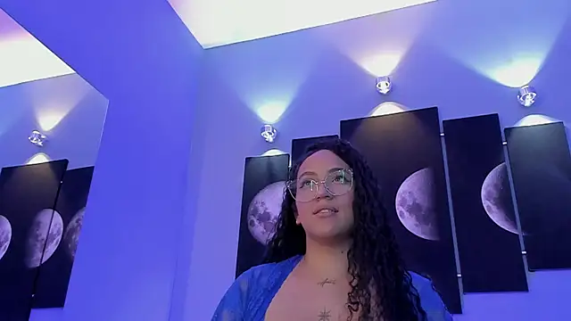 tatii moon online show from 13, 2, 2025