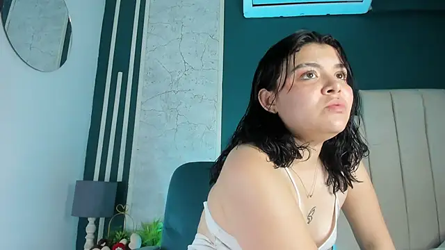 Zoe Cheshire online show from 25, 2, 2025