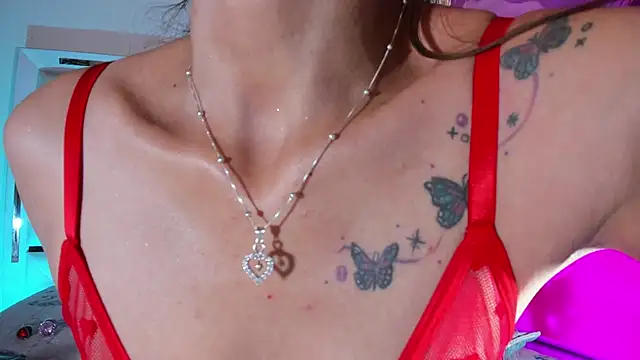 emili clark online show from 12, 2, 2026