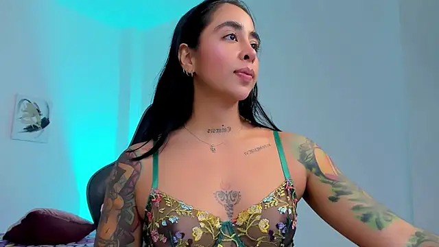 sophierooy22 online show from 6, 10, 2025