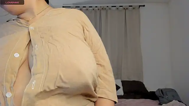 brithany olson25 online show from 29, 10, 2025