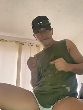 Snapshot of Diegosavage3 chatting on 8, 2, 2025 Diegosavage3 online show from 8, 2, 2025