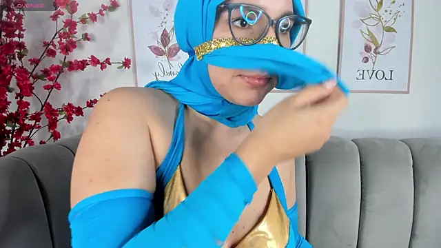 Snapshot of Ayha_khalaf chatting on 27, 1, 2025 Ayha khalaf online show from 27, 1, 2025