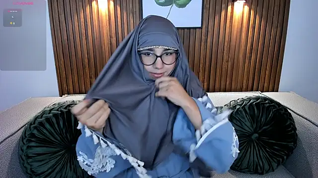 Snapshot of Ayha_khalaf chatting on 28, 2, 2025 Ayha khalaf online show from 28, 2, 2025