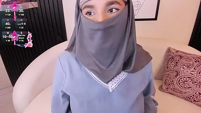 Snapshot of Ayha_khalaf chatting on 11, 3, 2025 Ayha khalaf online show from 11, 3, 2025