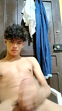 novinhopauzudo1000 online show from 19, 1, 2025