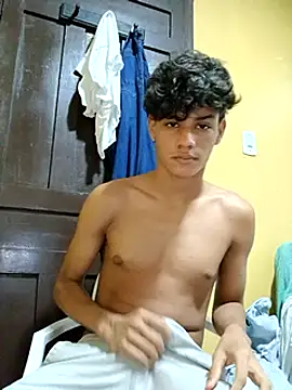 novinhopauzudo1000 online show from 20, 1, 2025