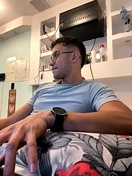 Thonny-becker online show from 21, 11, 2025