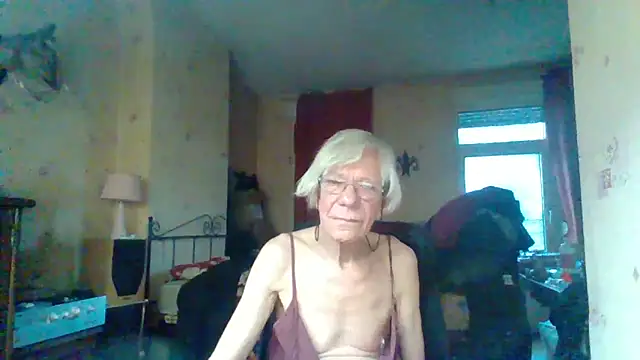 Snapshot of rosanetrav chatting on 24, 3, 2026 rosanetrav online show from 24, 3, 2026