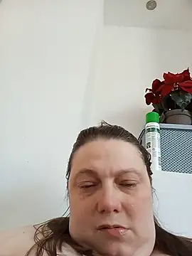 Snapshot of HotHornyEmmaX chatting on 28, 5, 2026 HotHornyEmmaX online show from 28, 5, 2026