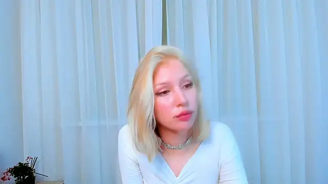 Snapshot of SallyCha chatting on 19, 1, 2025 SallyCha online show from 19, 1, 2025