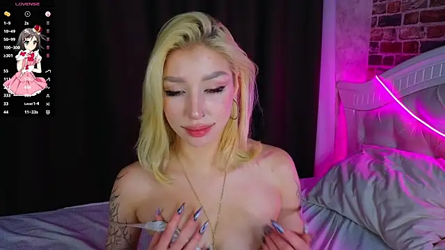 Snapshot of SallyCha chatting on 1, 10, 2025 SallyCha online show from 1, 10, 2025