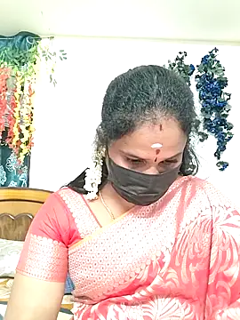 Snapshot of Tamil_Aathira chatting on 5, 10, 2025 Tamil Aathira online show from 5, 10, 2025
