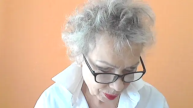 NessyJenixs online show from 20, 9, 2025