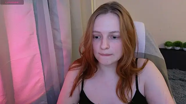 Snapshot of Hanna_melon chatting on 7, 2, 2025 Hanna melon online show from 7, 2, 2025