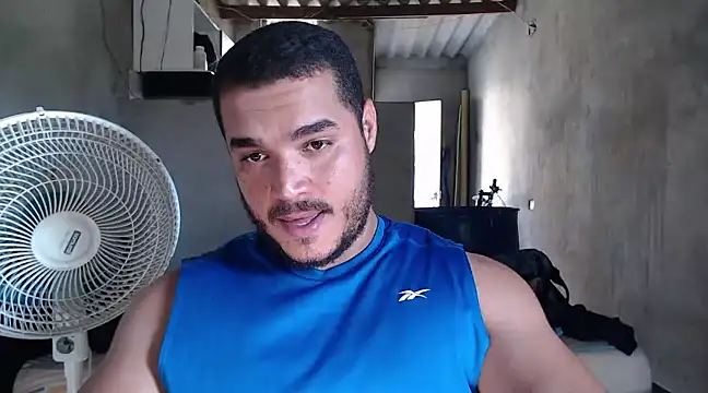 Snapshot of mcgregor_sexhot2020 chatting on 29, 1, 2025 mcgregor sexhot2020 online show from 29, 1, 2025