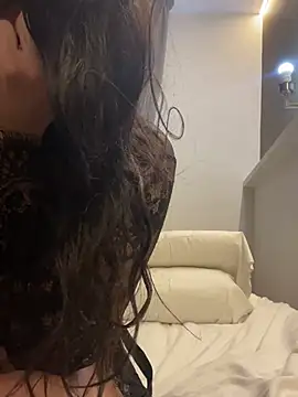 Lobna-alami online show from 10, 4, 2026