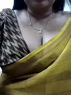 Snapshot of Queenflowerr chatting on 23, 1, 2025 Queenflowerr online show from 23, 1, 2025