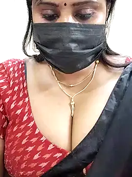 Snapshot of Queenflowerr chatting on 28, 1, 2025 Queenflowerr online show from 28, 1, 2025