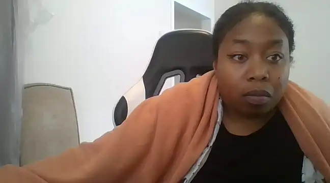 angeliquebelcali online show from 20, 2, 2025