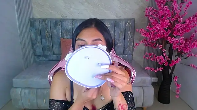 lilith petit sub online show from 4, 2, 2025