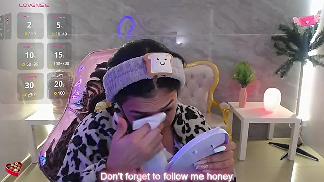 lilith petit sub online show from 16, 2, 2025