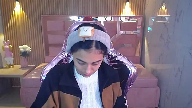 lilith petit sub online show from 19, 2, 2025