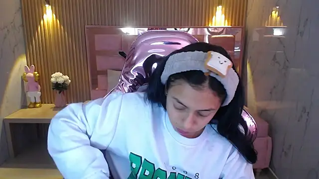 lilith petit sub online show from 8, 3, 2025