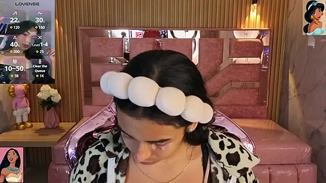 lilith petit sub online show from 25, 11, 2025